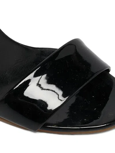 Pre-owned Gucci Patent Leather Cork Wedge Sandals