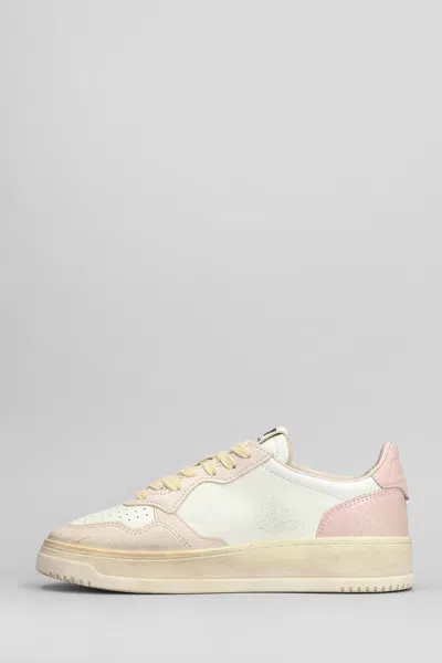 Autry Sup Vint Low Sneakers In White Leather
