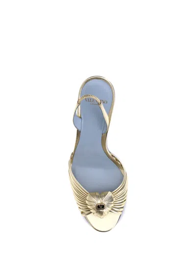 Valentino Royal Heart 65 Leather Slingback Sandal In Gold