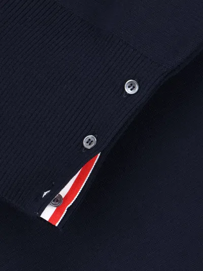 Thom Browne Classic Crewneck Short Pullover With White 4 Bar Stripe In Cashmere In Black