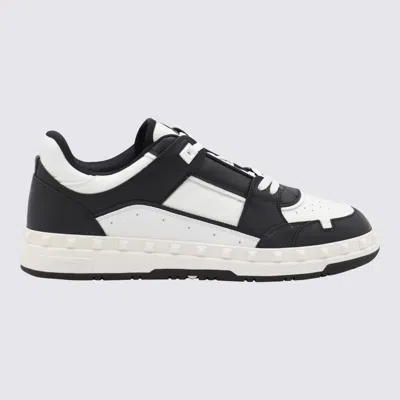 Valentino Garavani Men Two-tone Leather Freedots Sneakers