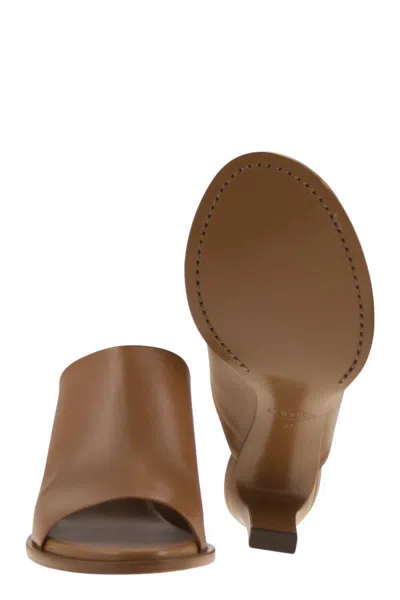 Tod's Leather Sandals