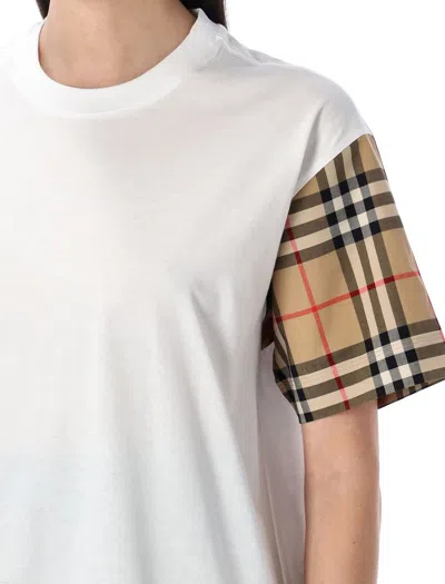 Burberry Regular Logo T-shirt In White