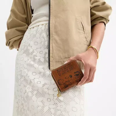Coach X Peanuts Essential Billfold Wallet With Newspaper Print