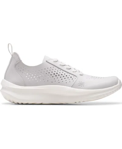 Clarks Women's Cloud Steppers Solevana Style Slip On Sneakers