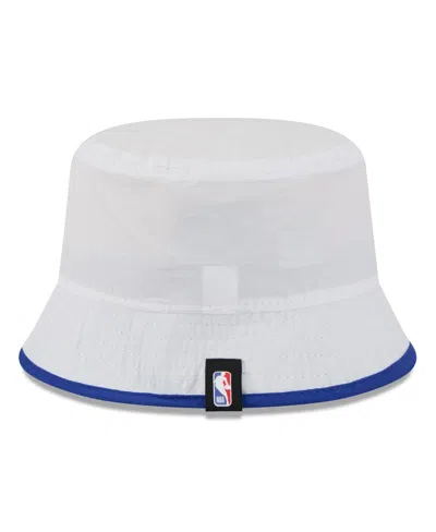 New Era Men's White/royal Philadelphia 76ers 2025 Nba Draft Nylon Bucket Hat
