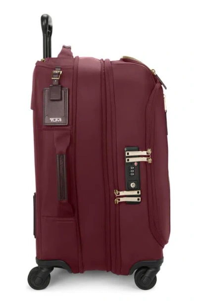 Tumi Voyageur Léger 22-inch International Expandable Wheeled Carry-on Suitcase