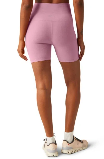 Beyond Yoga Keep Pace Space Dye Bike Shorts In Pink