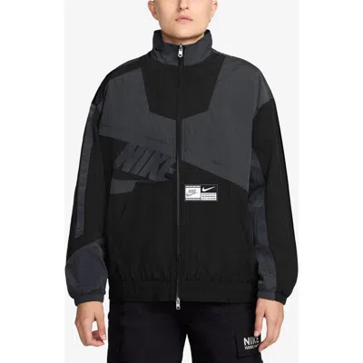 Nike Sportswear Street Water Repellent Jacket