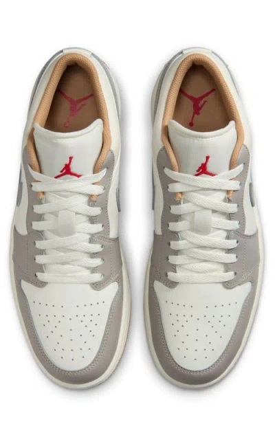 Jordan Men's Air  1 Low Shoes