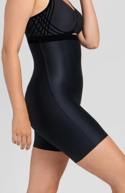 Honeylove No-show High-waist Shaping Shorts In Black