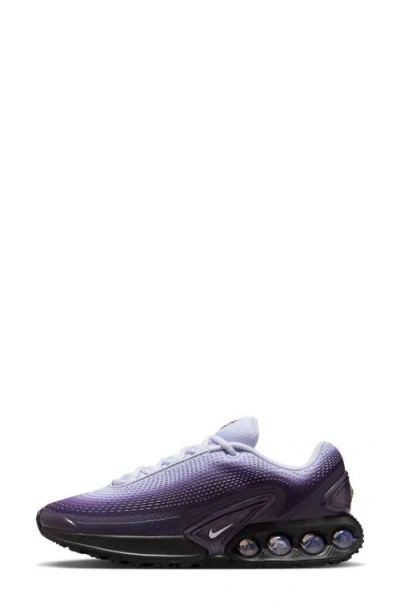Nike Air Max Dn Sneaker In Purple