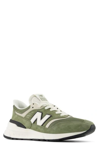 New Balance Gender Inclusive 997r Sneaker