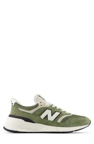 New Balance Gender Inclusive 997r Sneaker