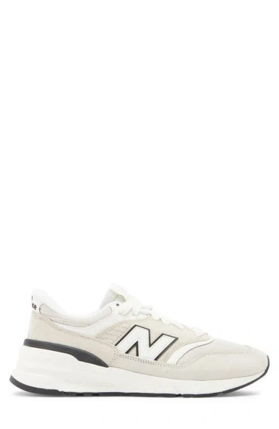 New Balance Gender Inclusive 997r Sneaker