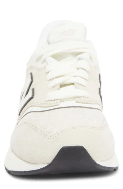 New Balance Gender Inclusive 997r Sneaker