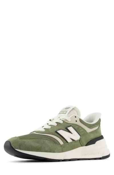 New Balance Gender Inclusive 997r Sneaker
