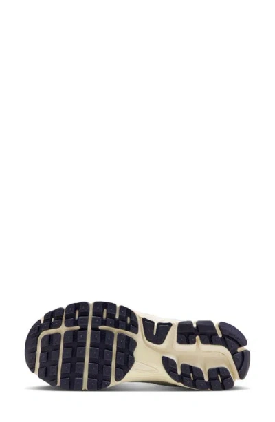 Nike Zoom Vomero 5 Sneaker