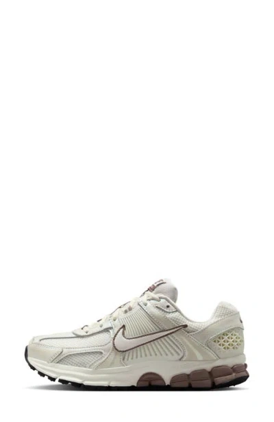 Nike Zoom Vomero 5 Sneaker
