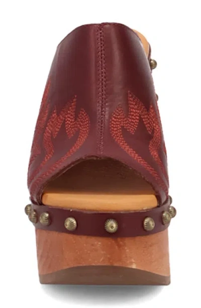 Dingo Free Spirit Platform Slide Sandal