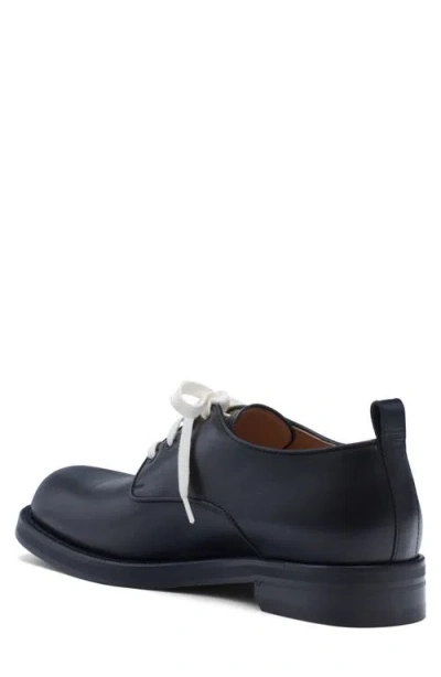 Valentino Garavani Vlogo Derby