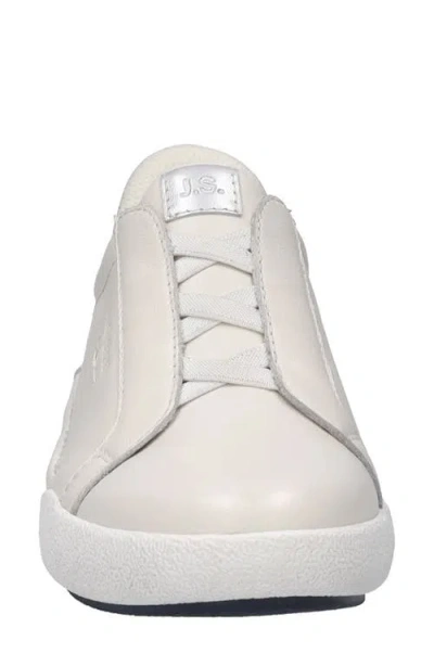 Josef Seibel Claire 33 Sneaker In Neutral