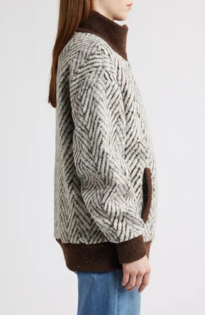 Bernardo Chevron Knit Jacket In Gray