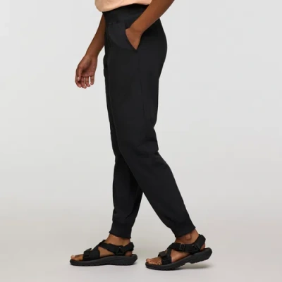 Cotopaxi Cambio Jogger In Black