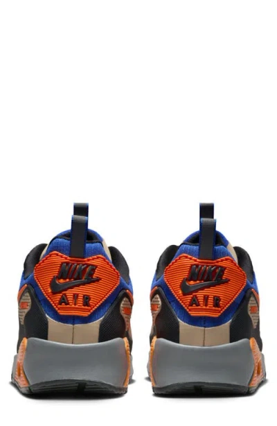 Nike Air Max 90 Drift Sneaker