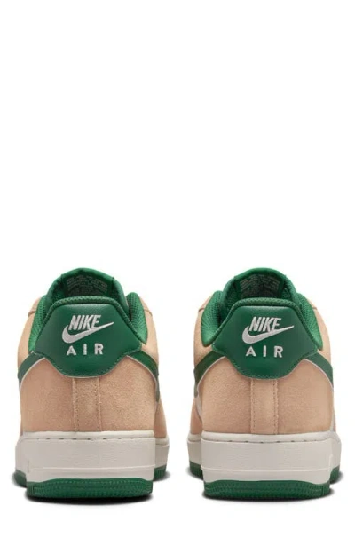 Nike Men's Air Force 1 '07 Lv8 Shoes