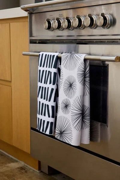 Geometry Kitchen Tea Towel Set
