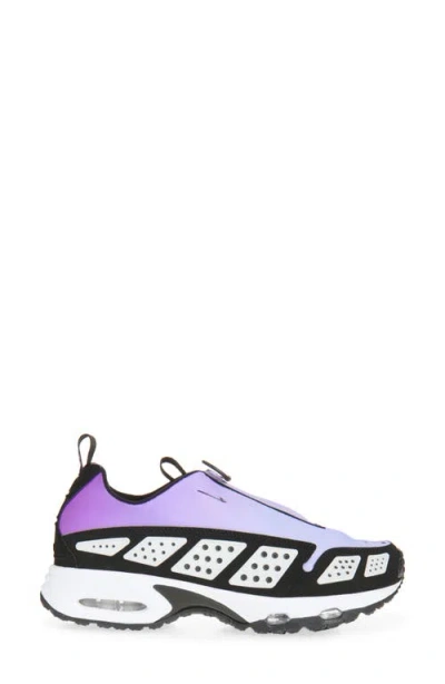 Nike Air Max Sunder Sneaker