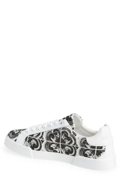 Dolce & Gabbana Majolica-print Portofino Light Strobel Sneaker