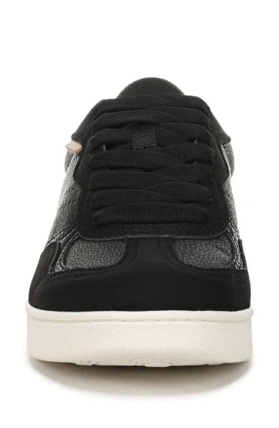 Dr. Scholl's Right On Sneaker