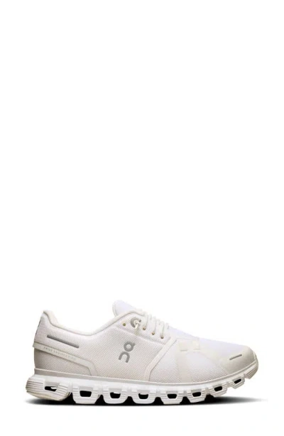 On Cloud 6 Sneaker