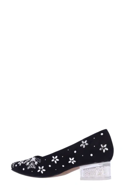 J. Reneé Snowflayke Pump