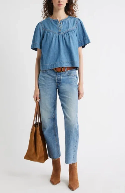 Treasure & Bond Shirred Short Sleeve Chambray Top In Blue