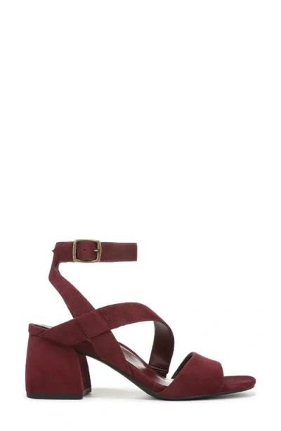 Vionic Samara Block Heel Sandal