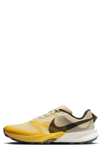 Nike Kiger 10 Trail Running Shoe