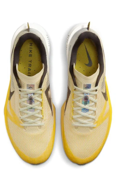 Nike Kiger 10 Trail Running Shoe