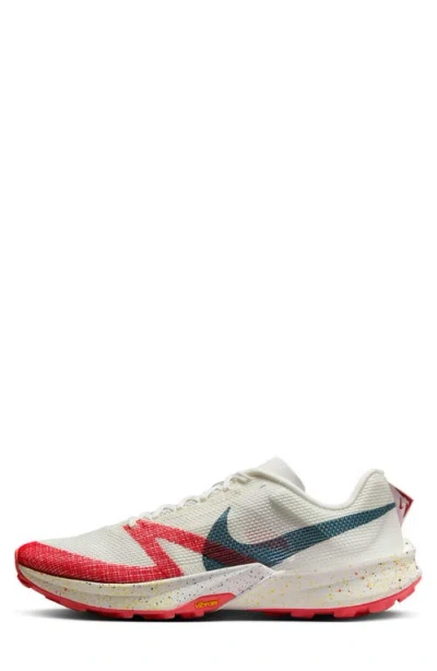 Nike Kiger 10 Trail Running Shoe