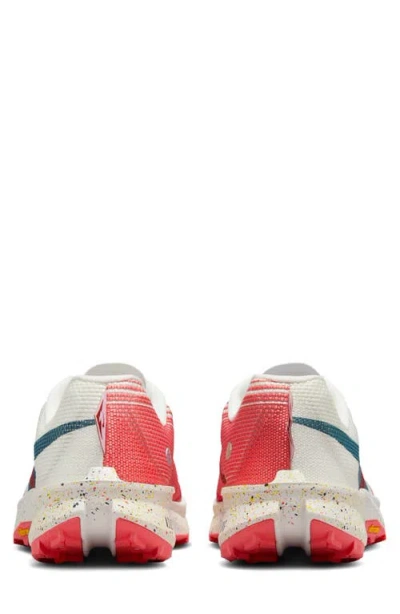 Nike Kiger 10 Trail Running Shoe
