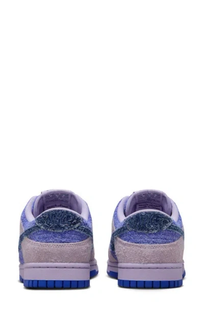 Nike Dunk Low Se Basketball Sneaker
