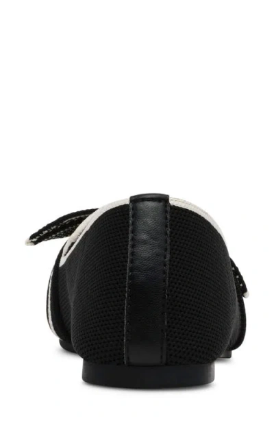 Anne Klein Tanya Knit Flat