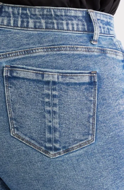 Wit & Wisdom Frayed Twist Seam High Waist Ankle Straight Leg Jeans