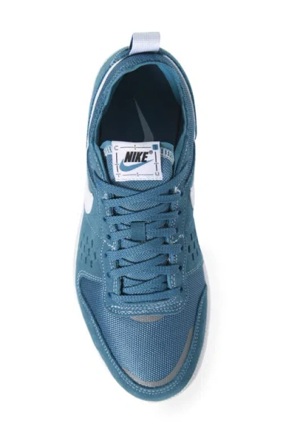 Nike C1ty Sneaker