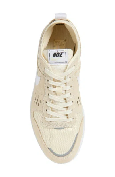 Nike C1ty Sneaker In Neutral