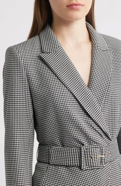 Tahari Asl Houndstooth Belted Jumpsuit In Gray