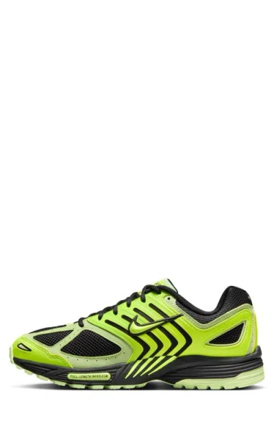 Nike Air Pegasus 2k5 Sneaker