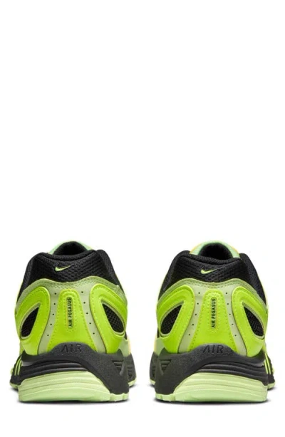 Nike Air Pegasus 2k5 Sneaker